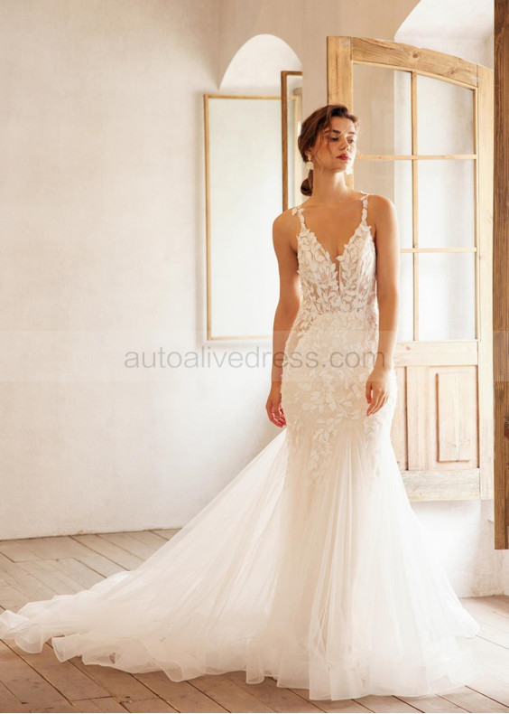 Ivory 3D Lace Tulle Keyhole Back Top Fashion Wedding Dress